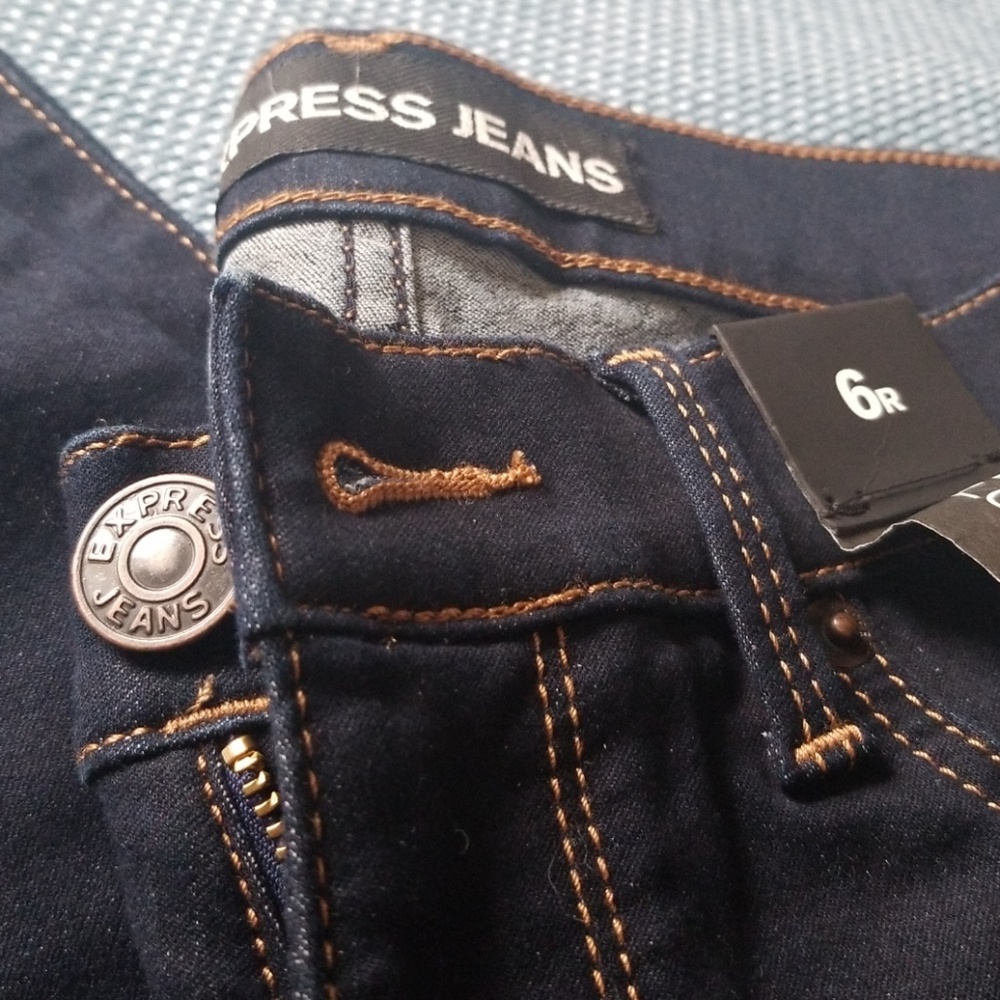 NEW! EXPRESS Jeans (Extreme Stretch) - Picture 6 of 8